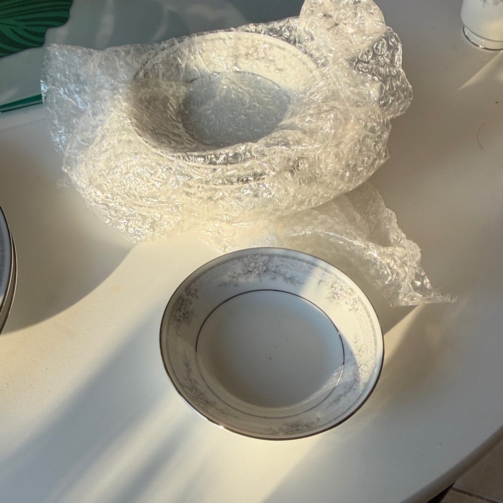 Noritake White and Silver Dinnerware Set